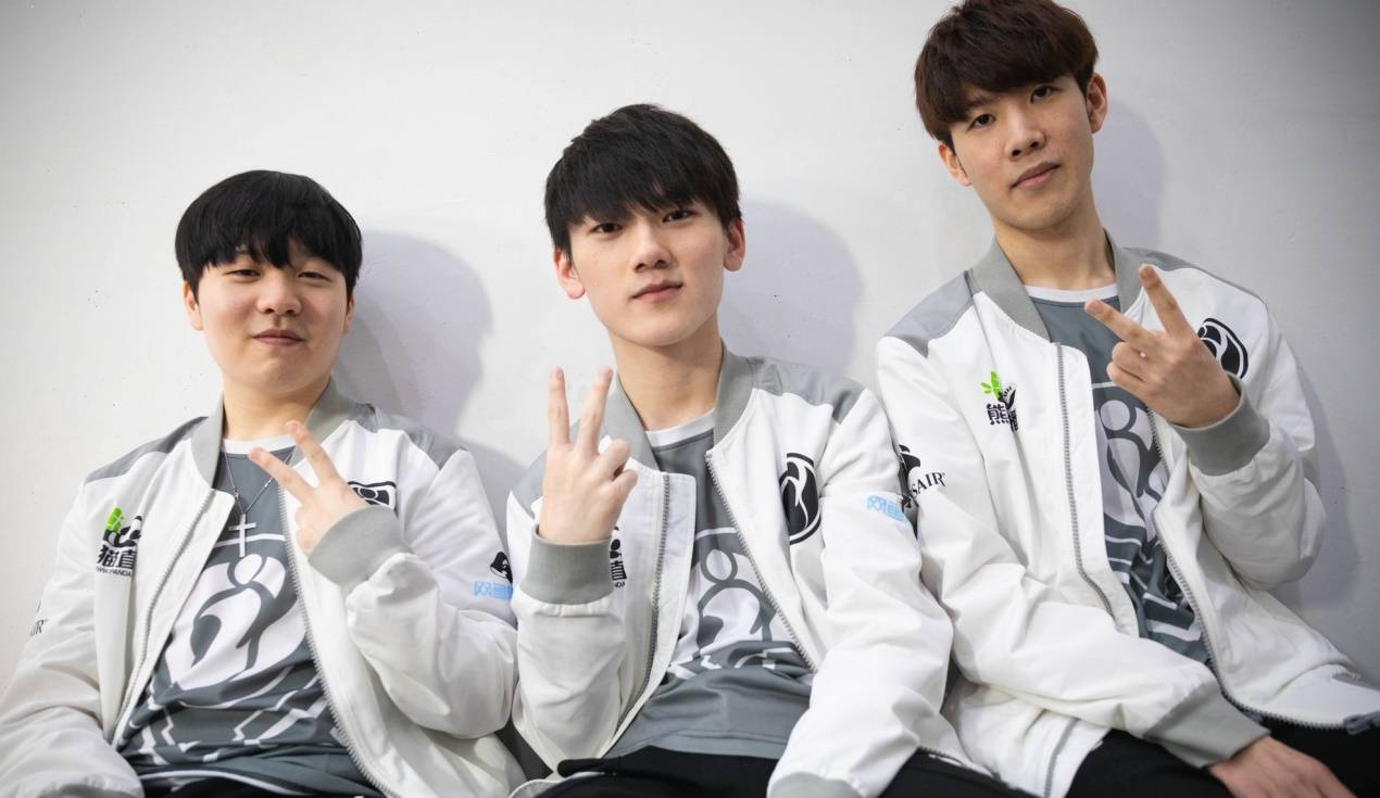 客场以2比 客场以2比