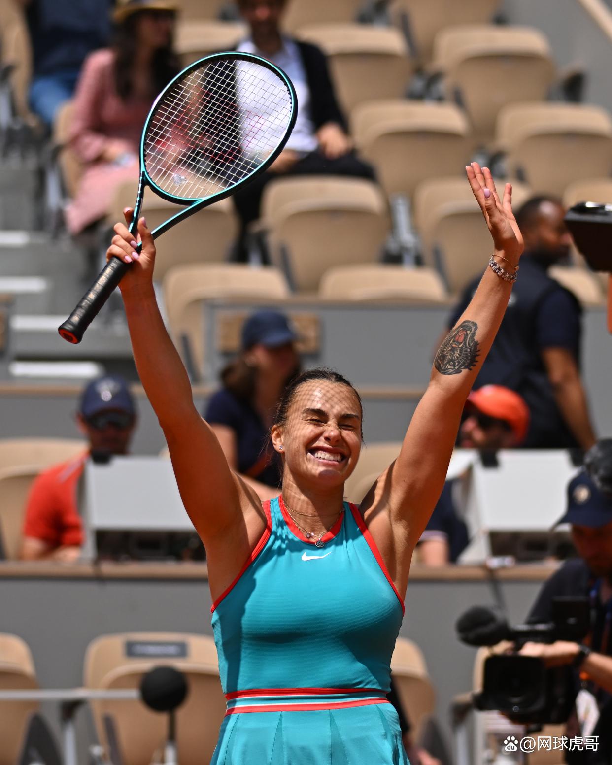 更是一次與 更是一次與