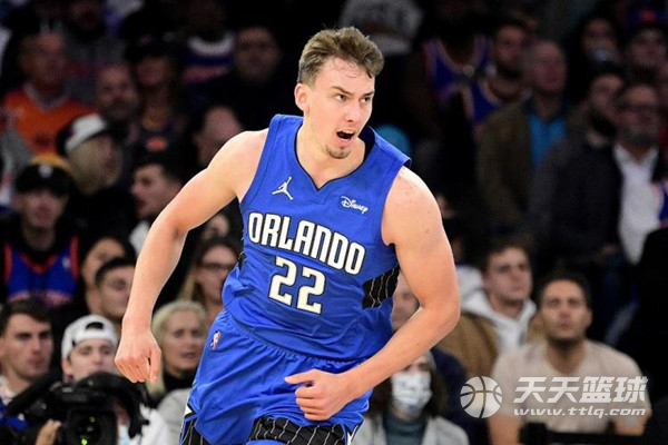 新赛季的四 新赛季的四