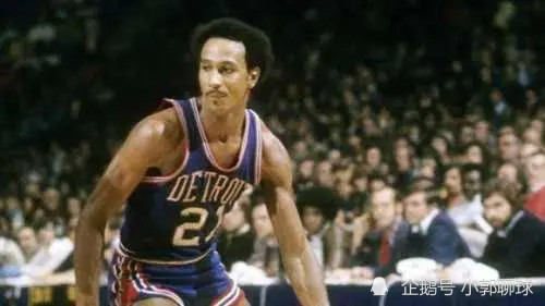 依旧能在场 依旧能在场