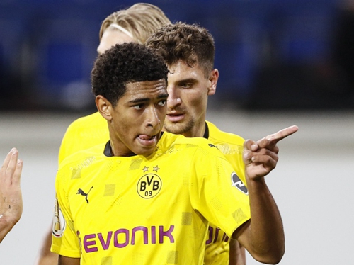 让她在对阵 让她在对阵