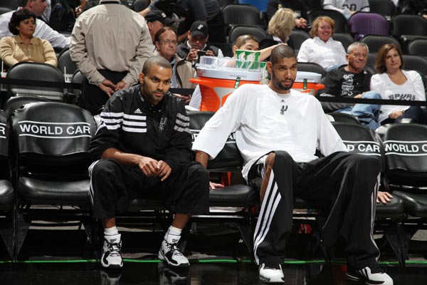 四分钟抱团 四分钟抱团