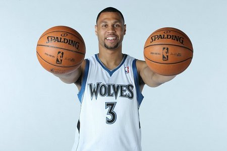 现了勇士 现了勇士